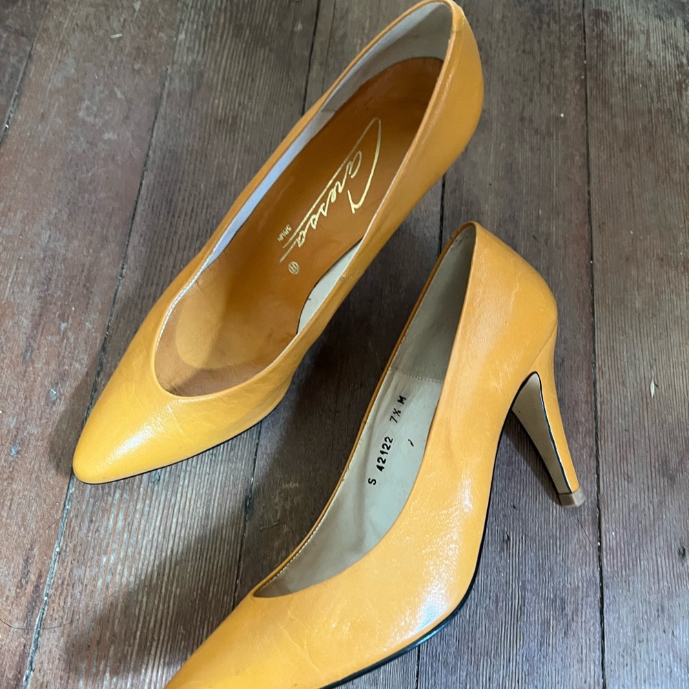 Vintage Chic Yellow Heels